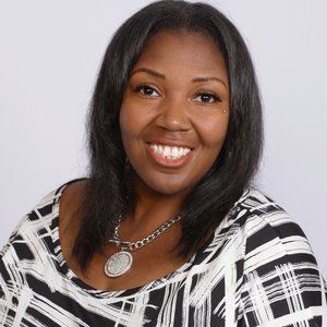 Meet your Posher, Sierra